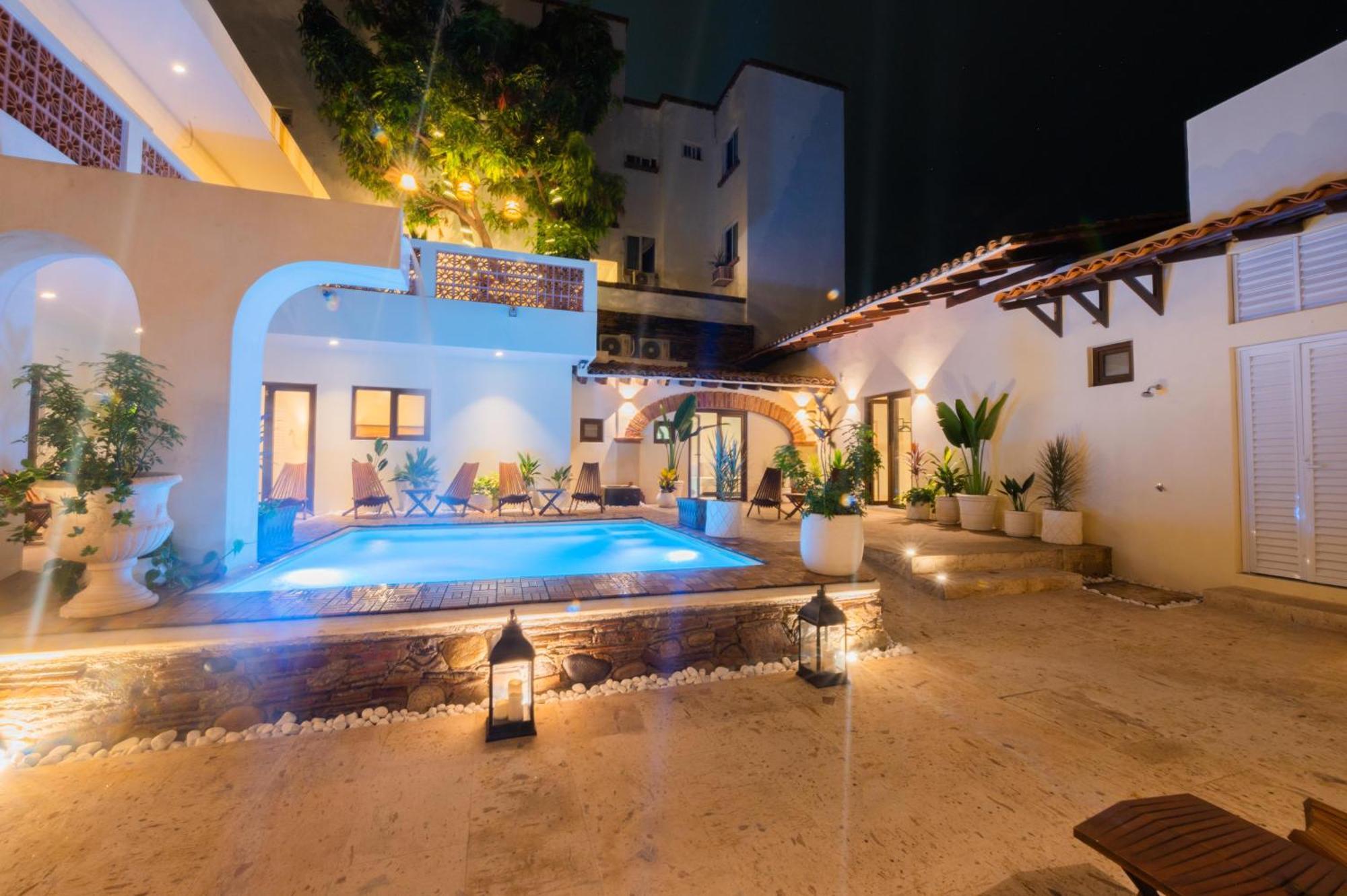 Casa Victoria Malecon - Adults Only Ξενοδοχείο Πουέρτο Βαγιάρτα Εξωτερικό φωτογραφία